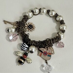 Brass trinket stretch bracelet